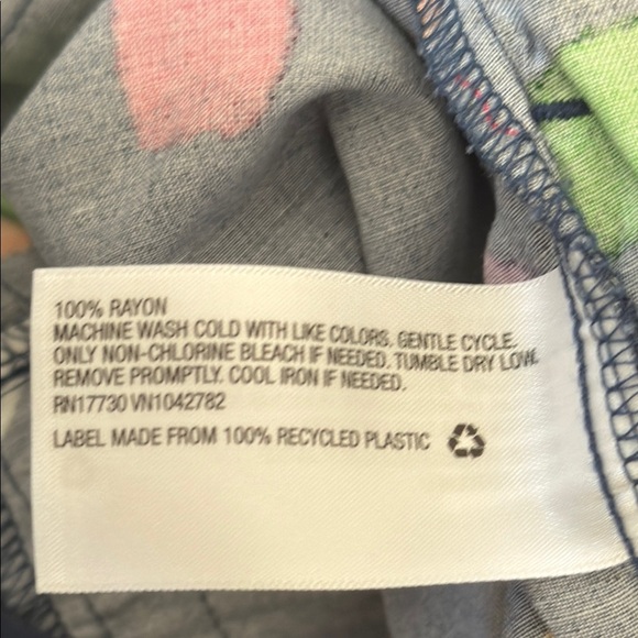 Colorful Geometric jumper, Small - Picture 7 of 7